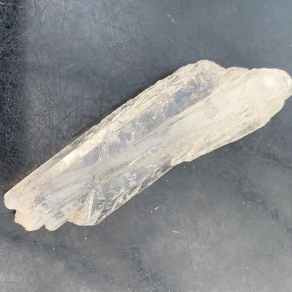 Faden Quartz: 66 Carats Specimen from Pakistan - Picture 5 of 14